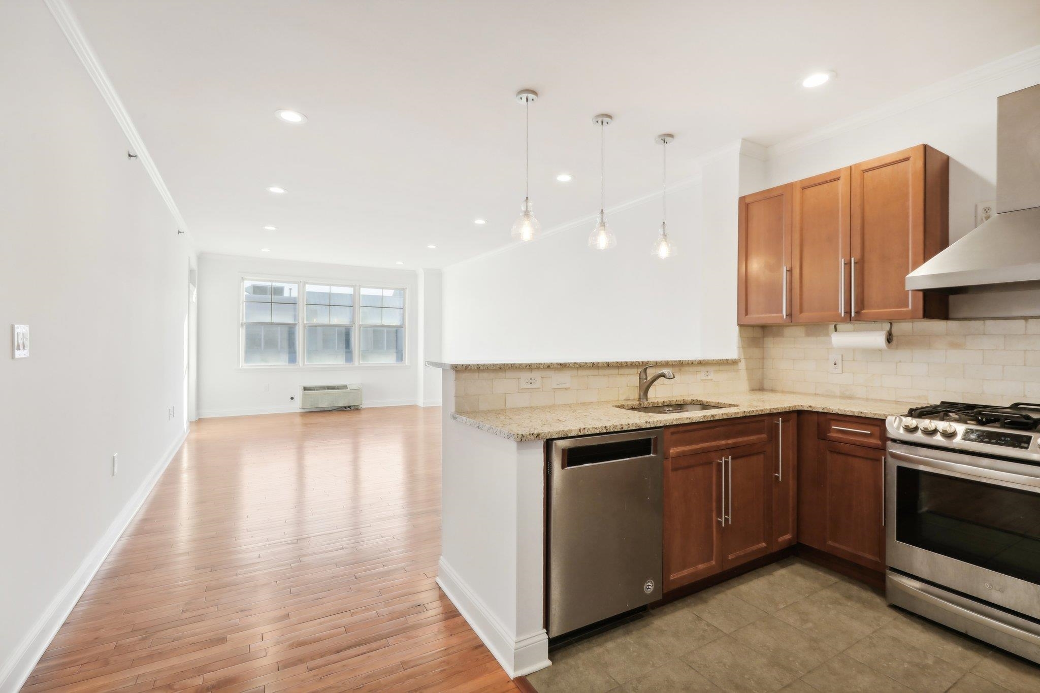 15 FREEDOM WAY Unit: 411