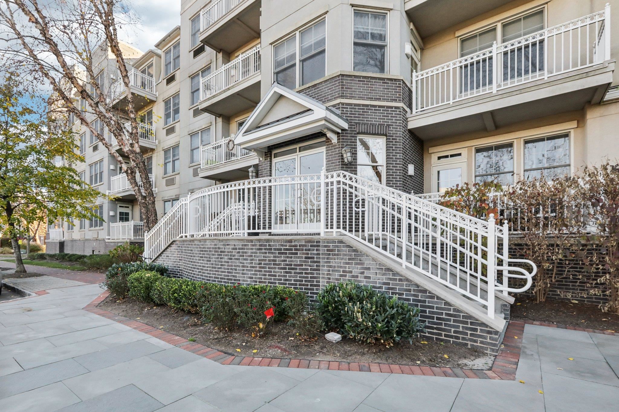 15 FREEDOM WAY Unit: 411