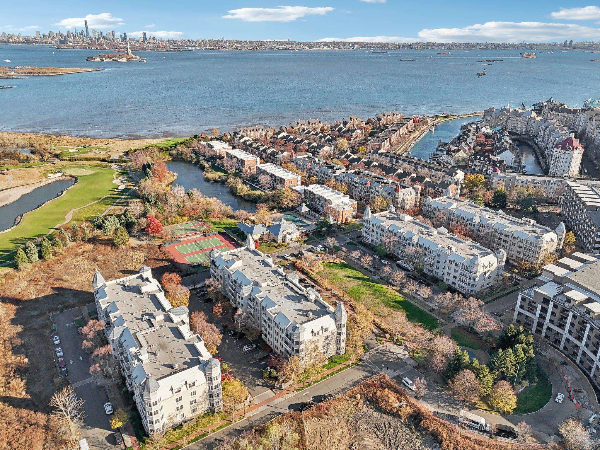 15 FREEDOM WAY Unit: 411