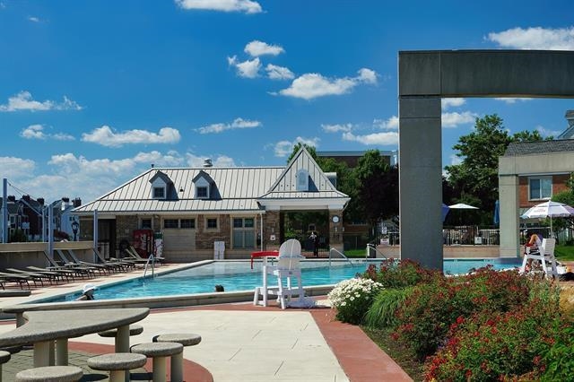 15 FREEDOM WAY Unit: 411