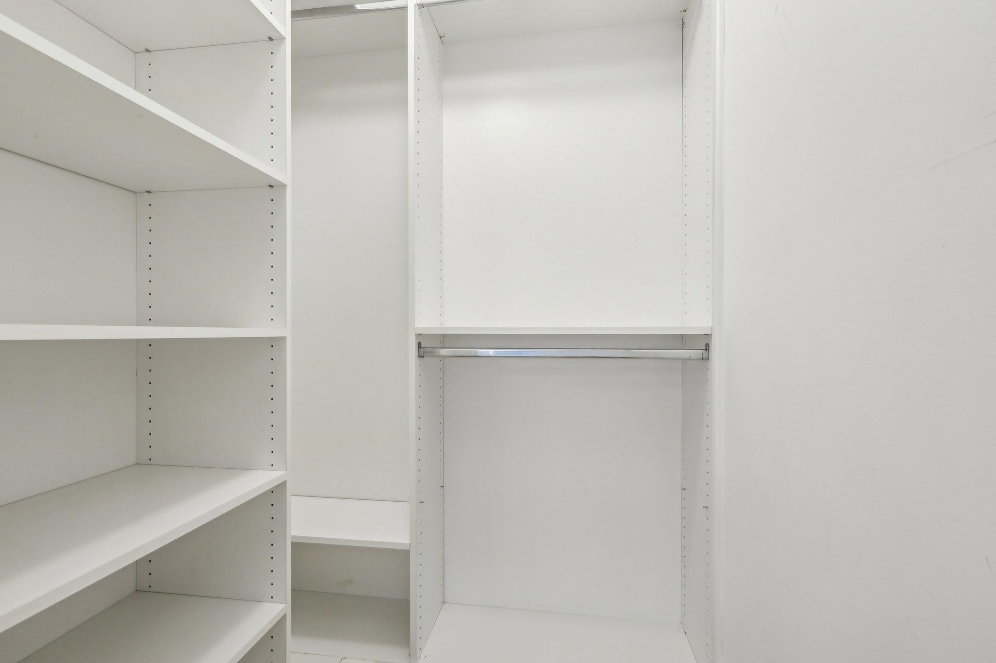 59 71ST ST Unit: 1