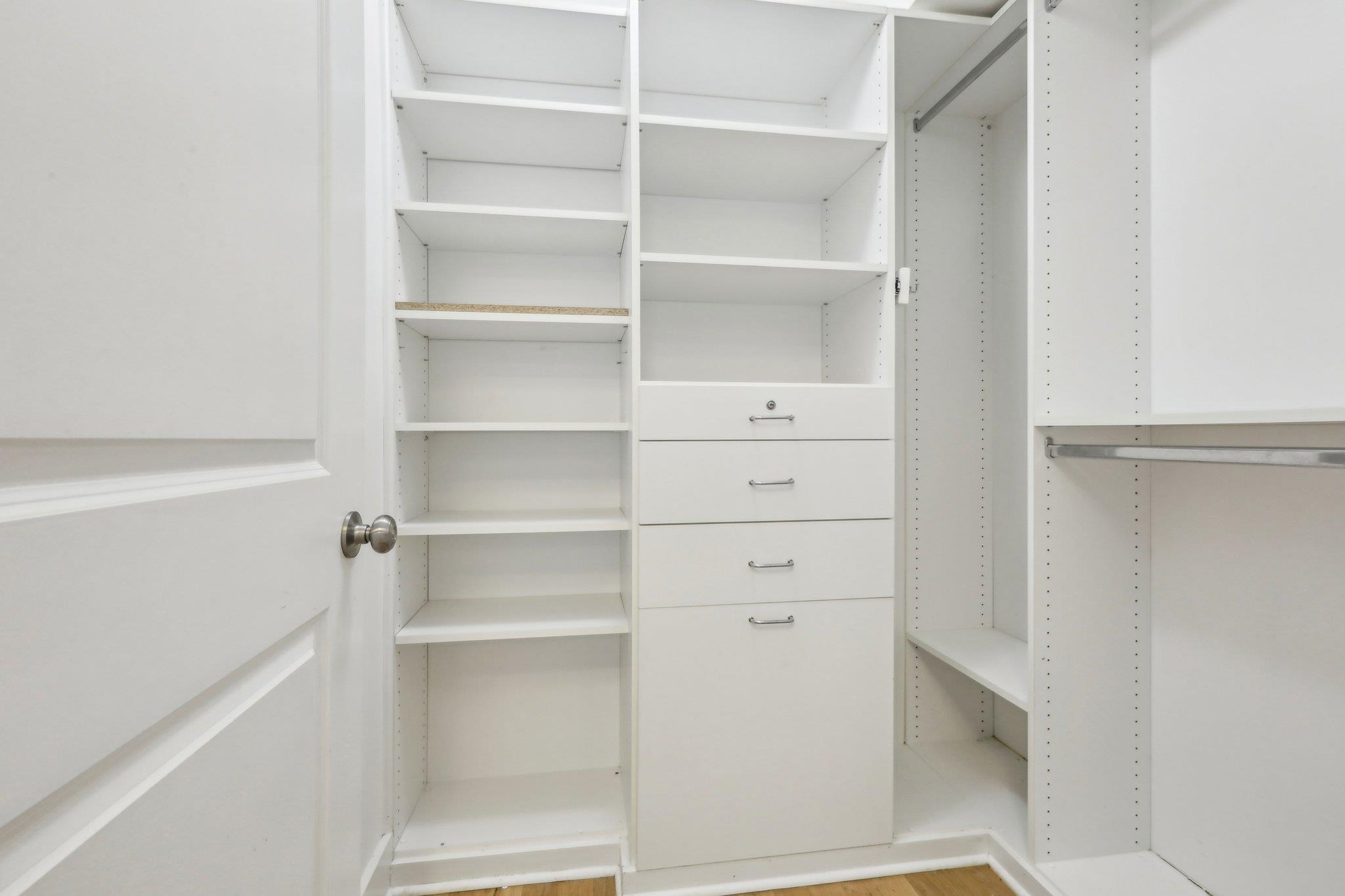 59 71ST ST Unit: 1