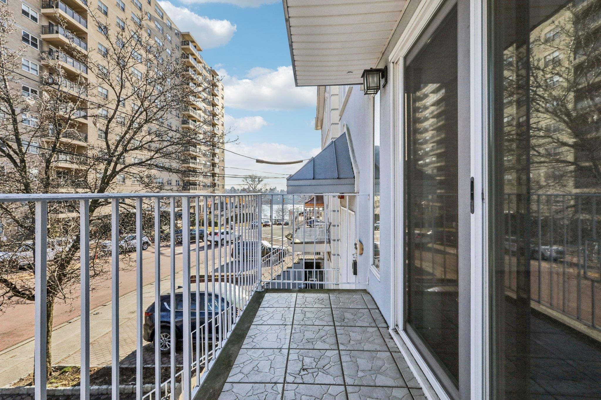 59 71ST ST Unit: 1