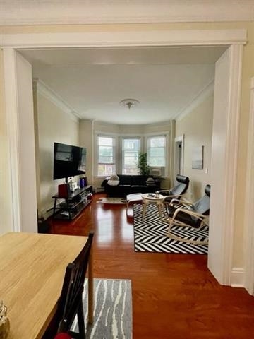 6 FULTON ST Unit: 2