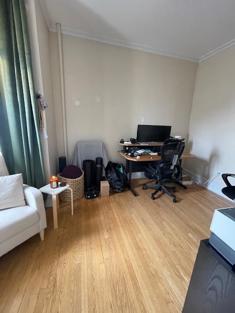 122 SHIPPEN ST Unit: 2