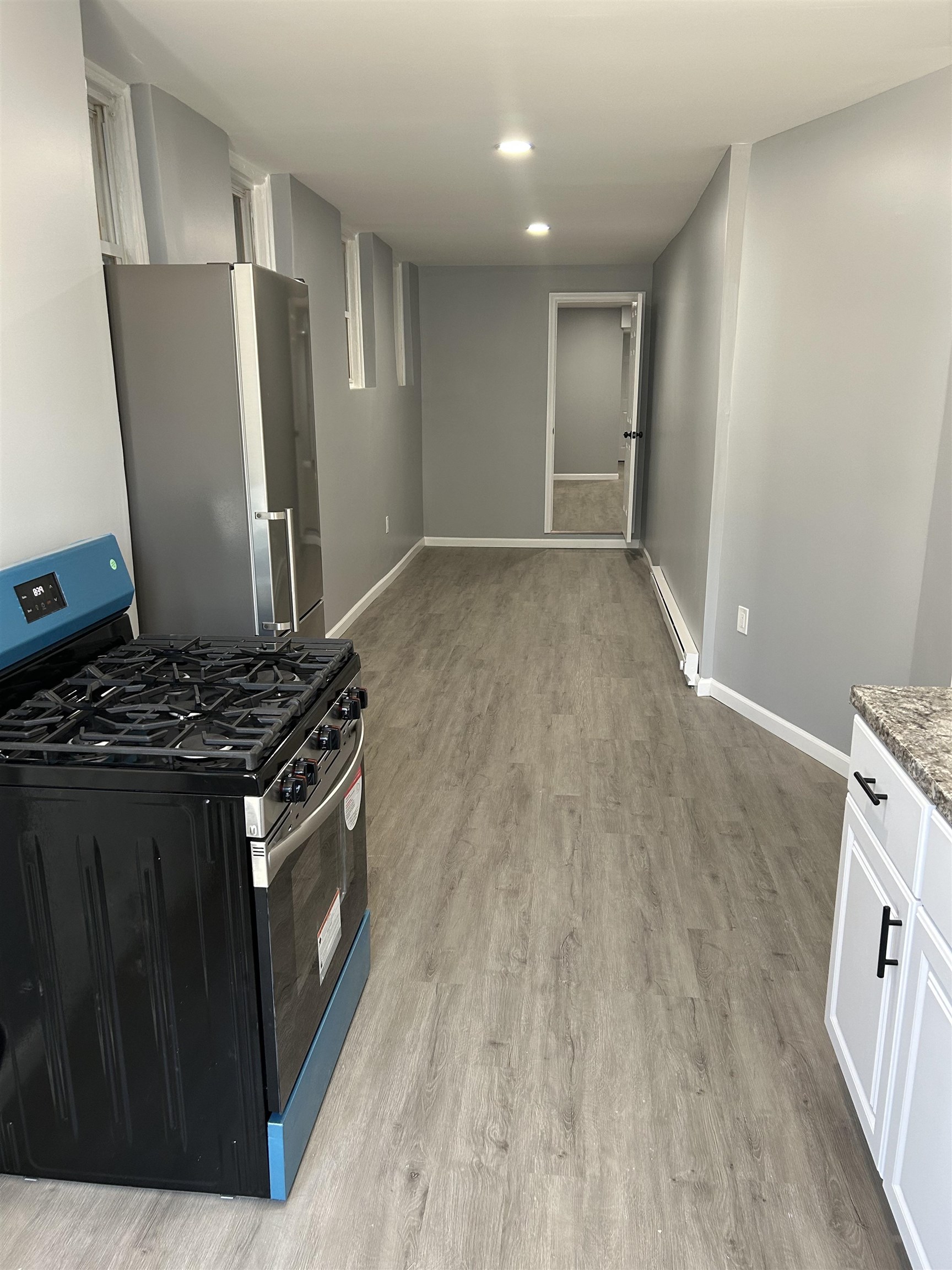 200 NUNDA AVE Unit: G
