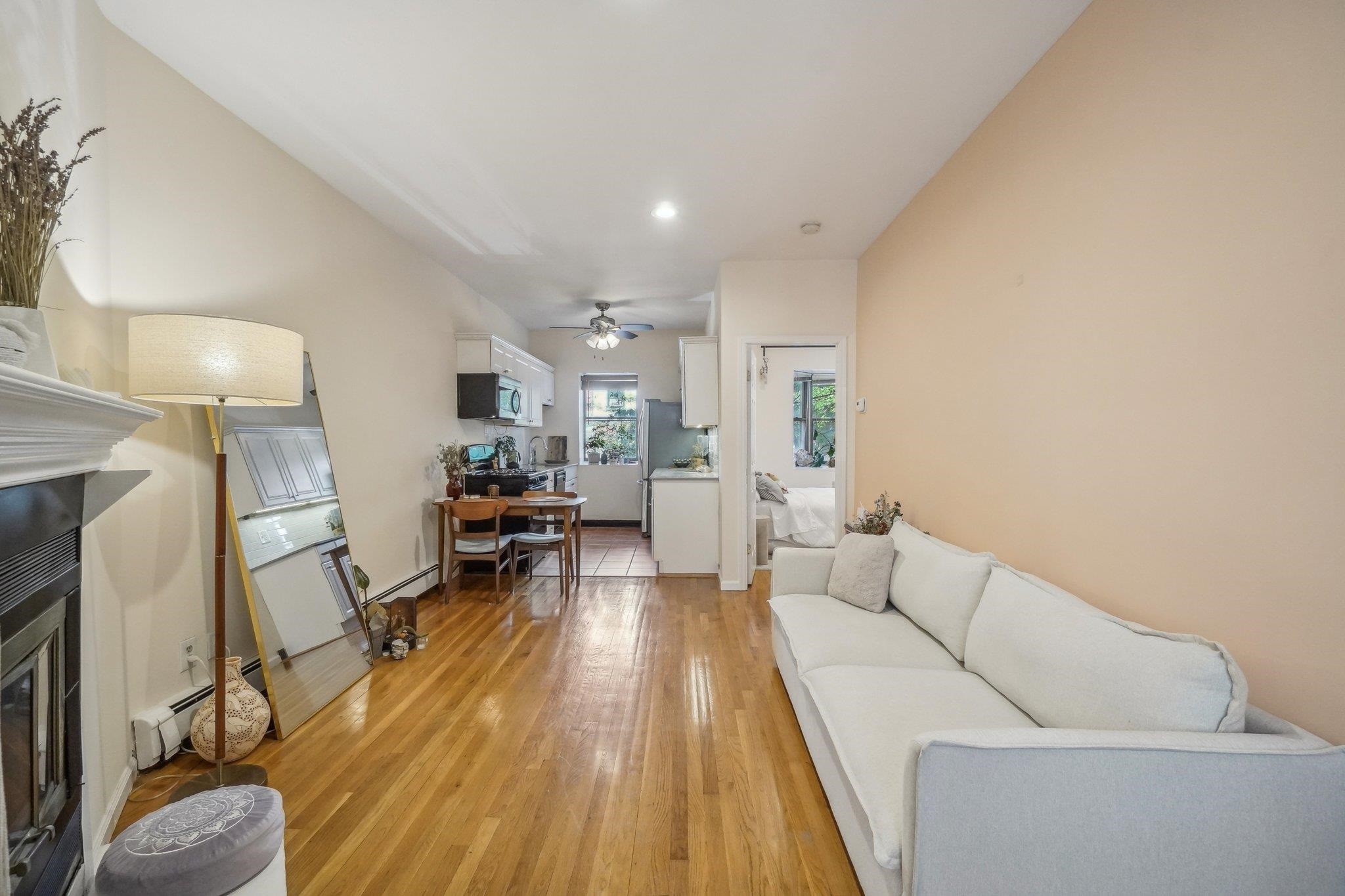 235 PARK AVE Unit: 2B