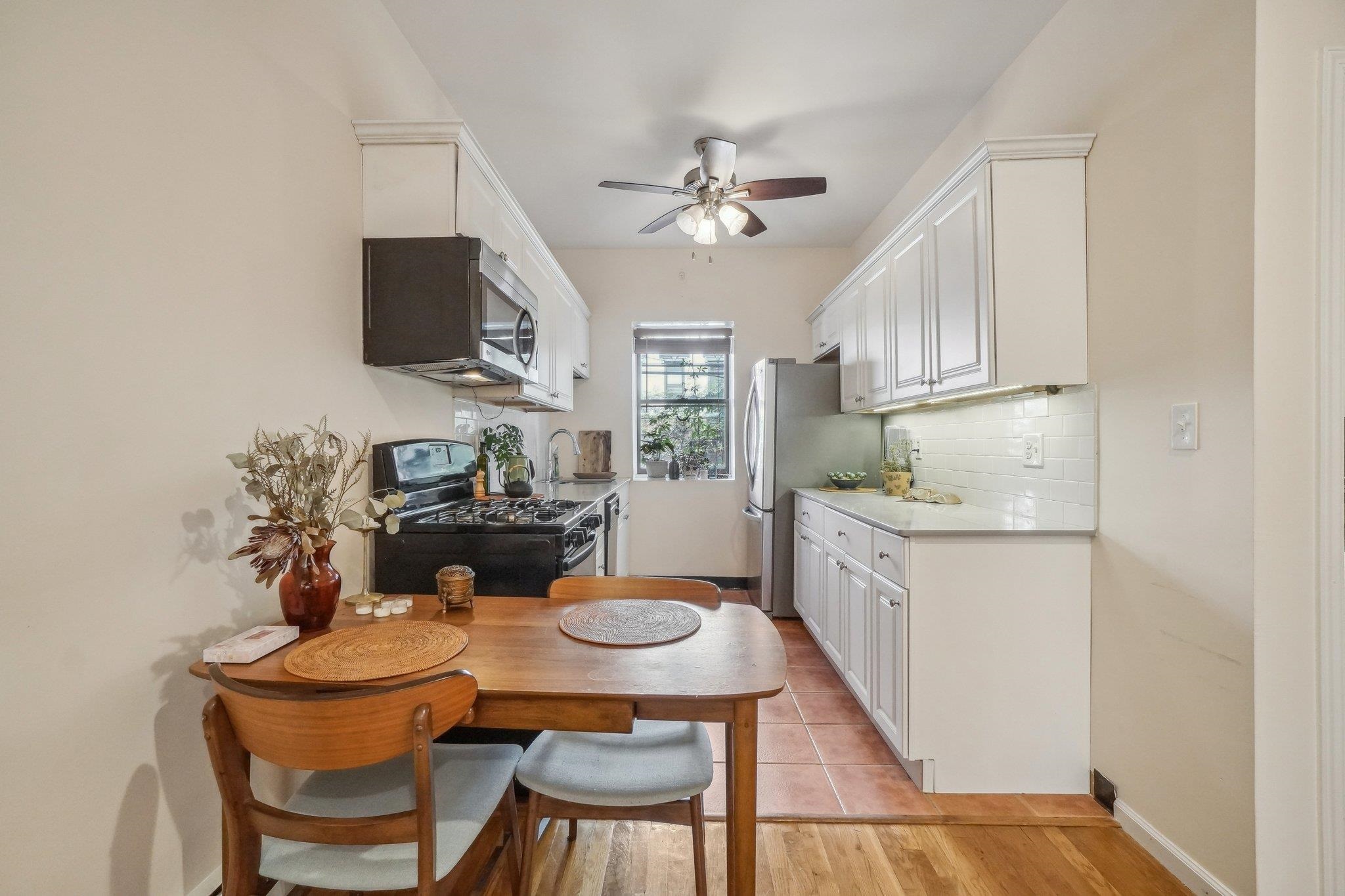 235 PARK AVE Unit: 2B
