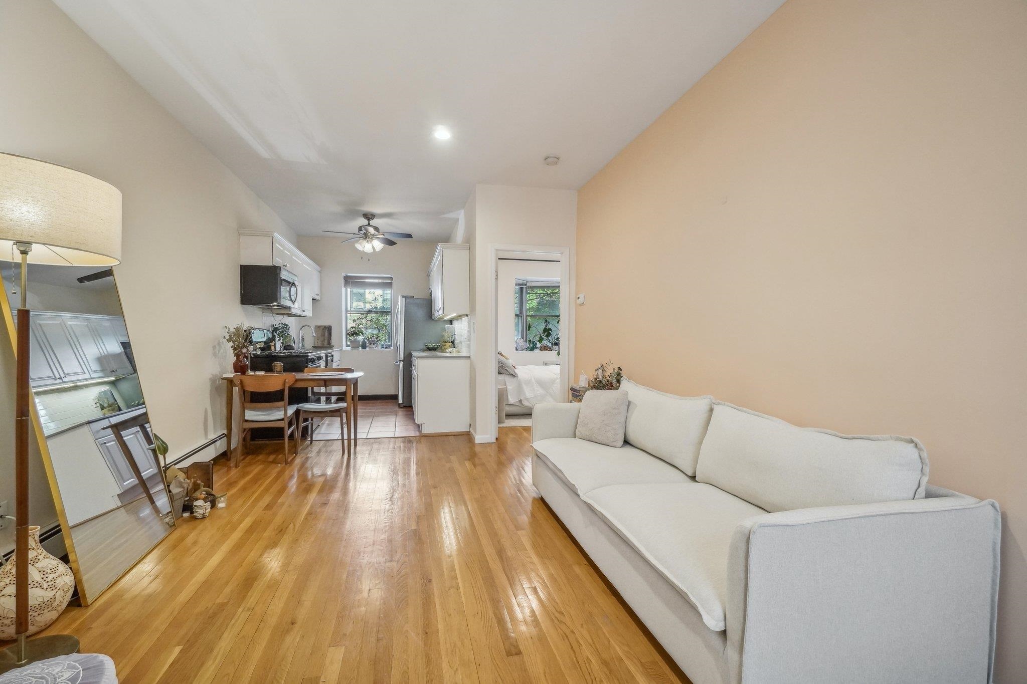 235 PARK AVE Unit: 2B