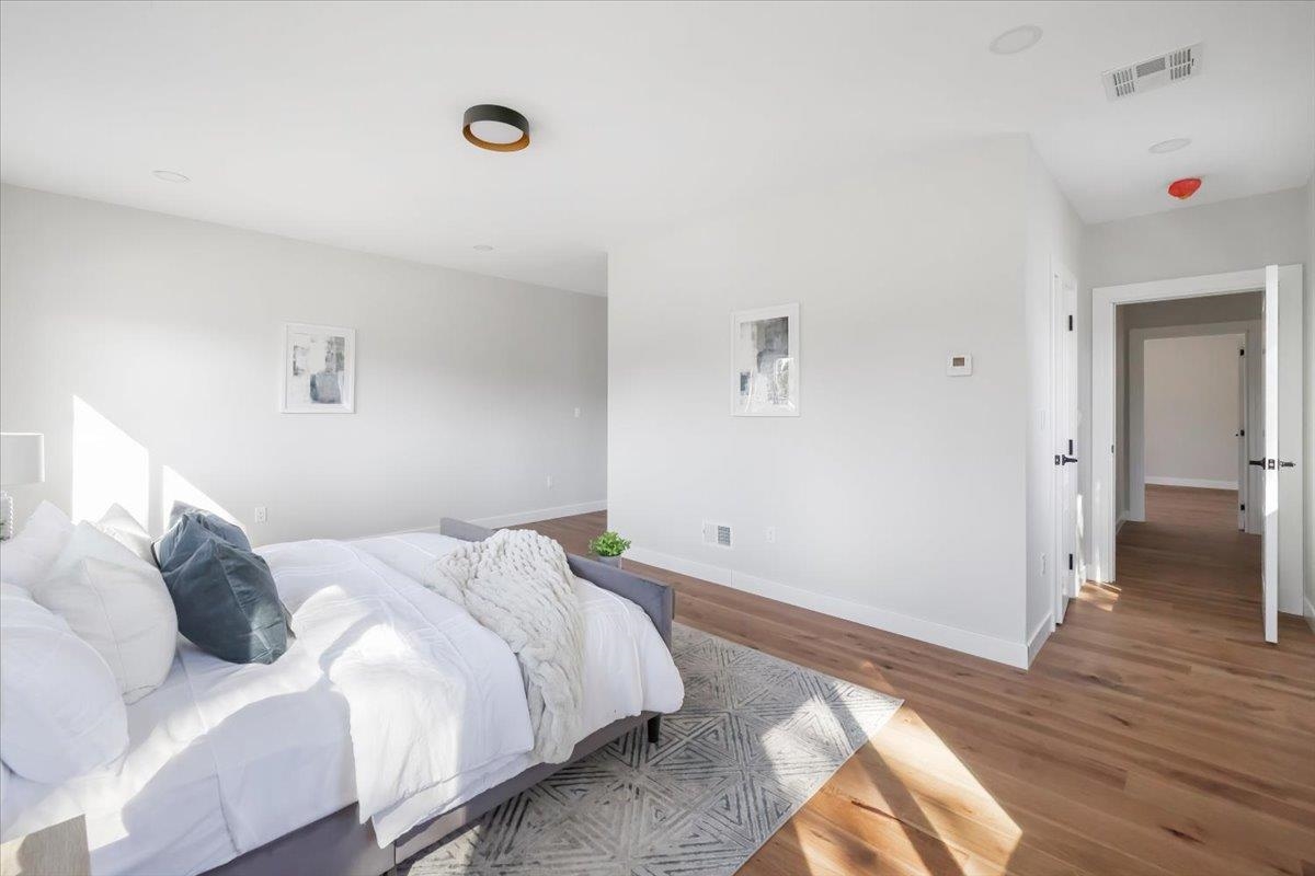 27 SULLIVAN DR