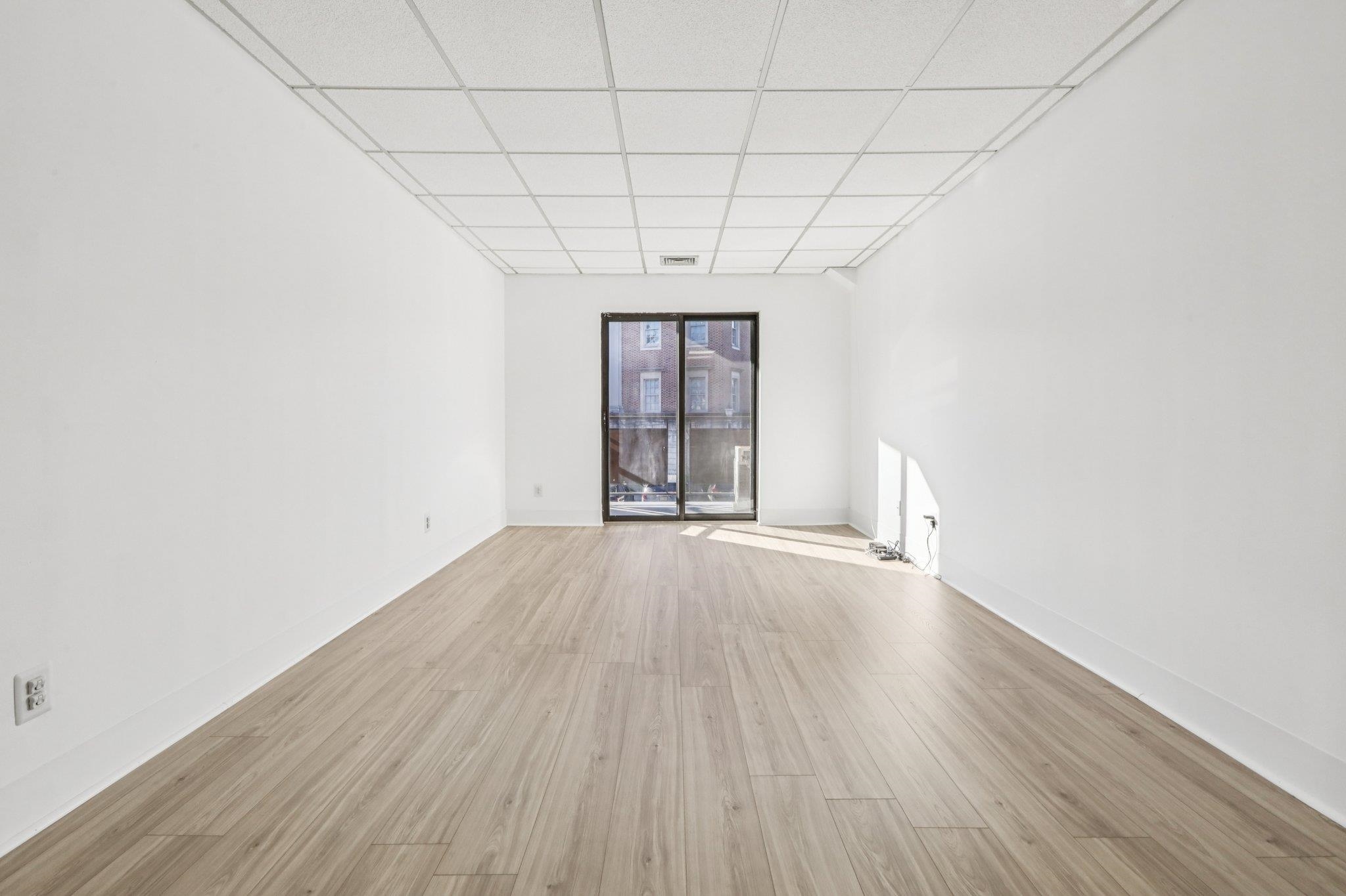 279 Clark St. VINCENT AVE Unit: A7