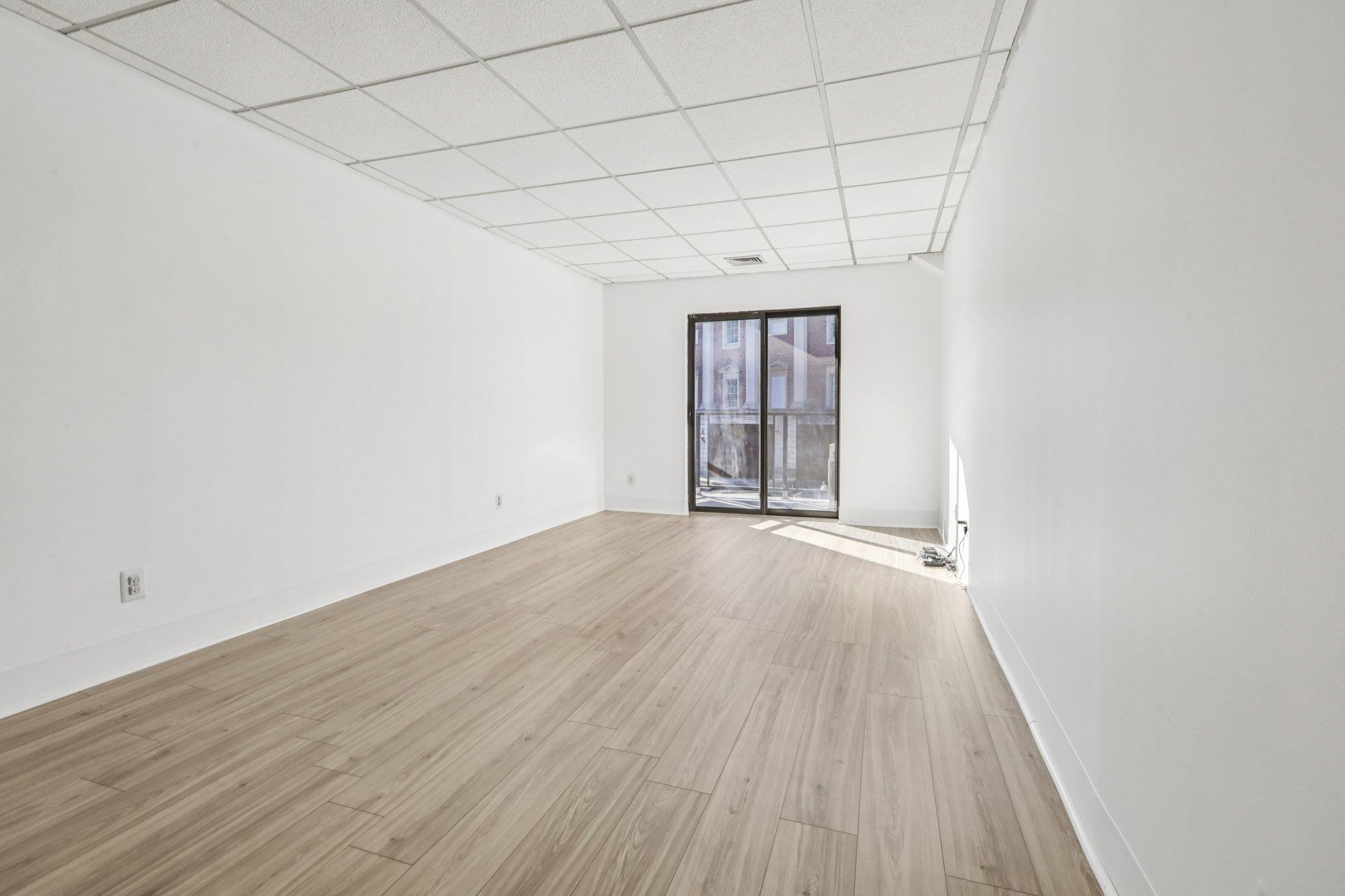 279 Clark St. VINCENT AVE Unit: A7