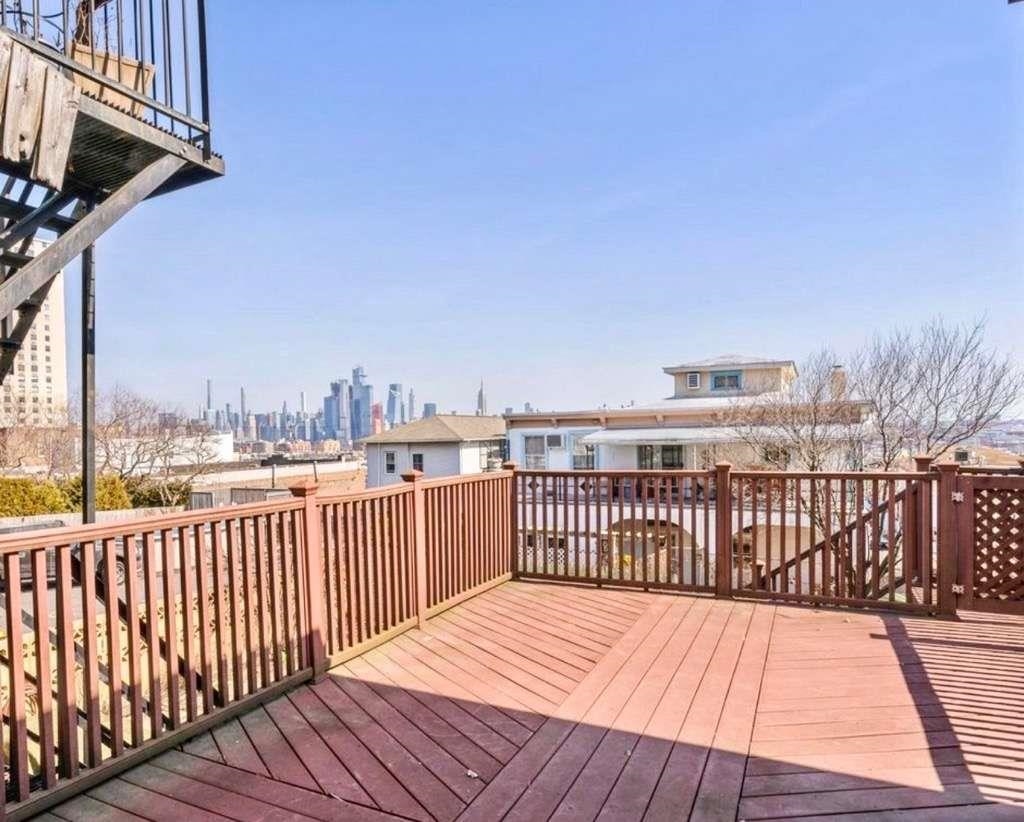 628 PALISADE AVE