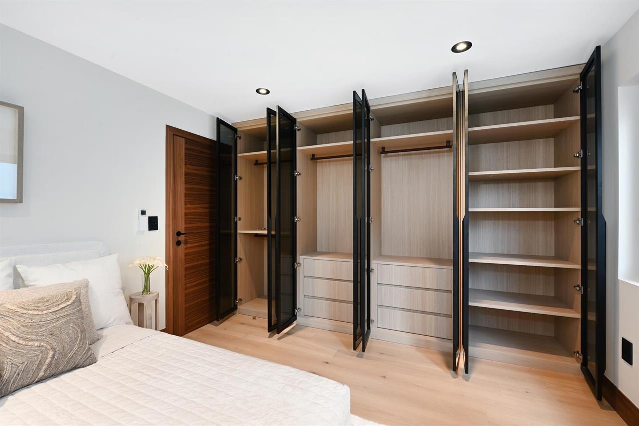 91 HANCOCK AVE Unit: 3