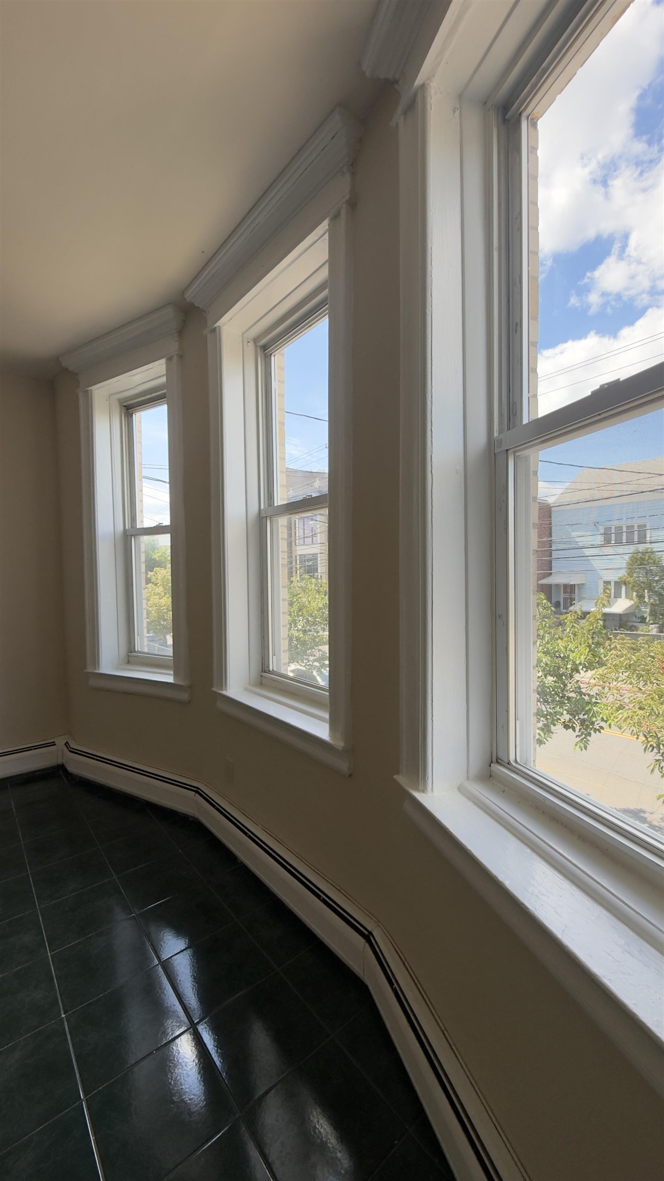 628 PALISADE AVE Unit: 2