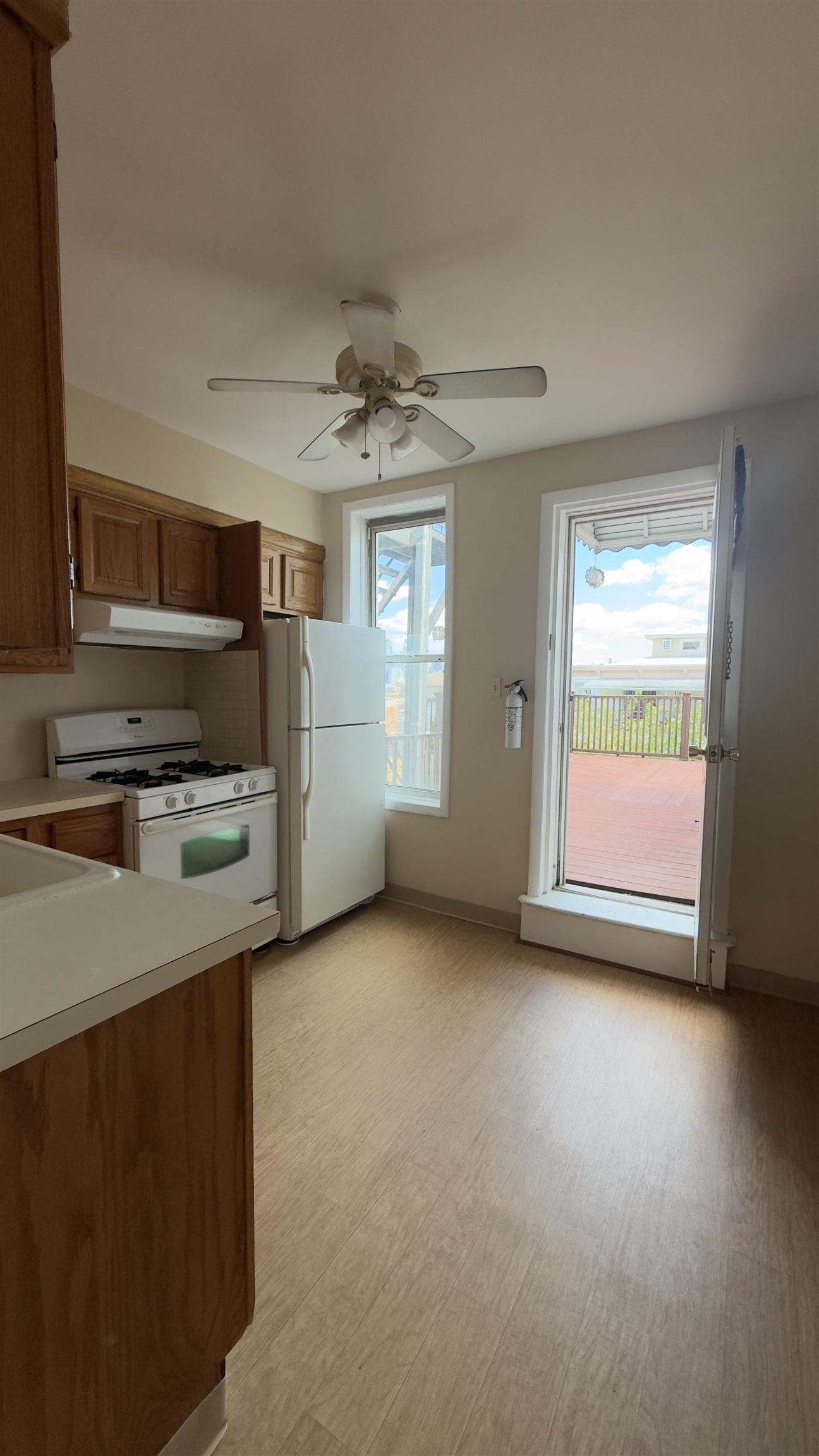 628 PALISADE AVE Unit: 2