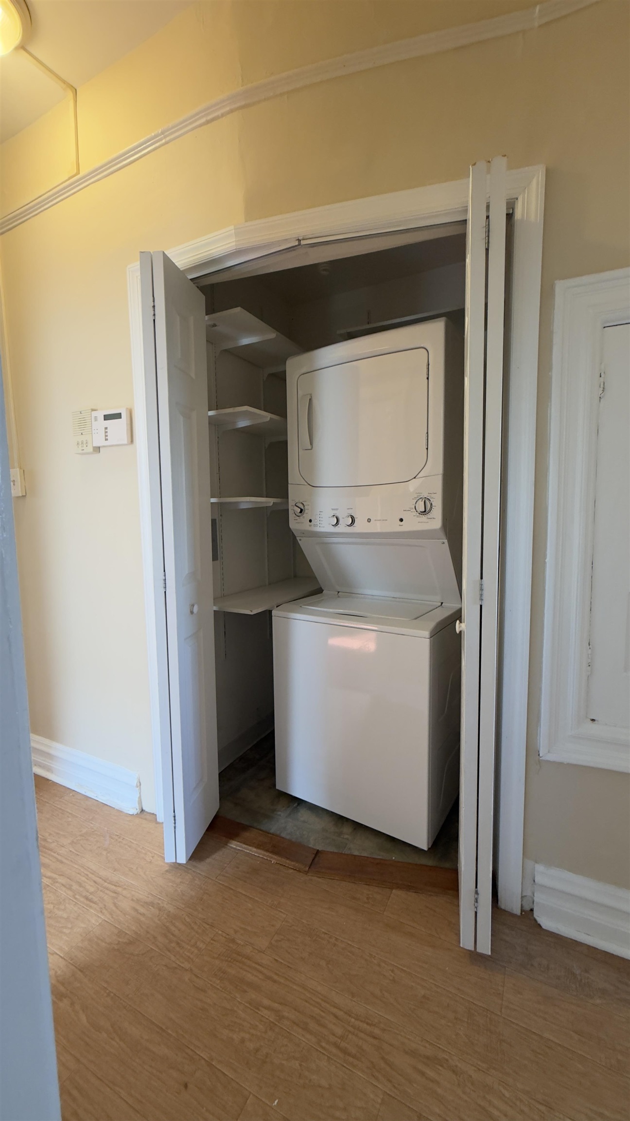 628 PALISADE AVE Unit: 2