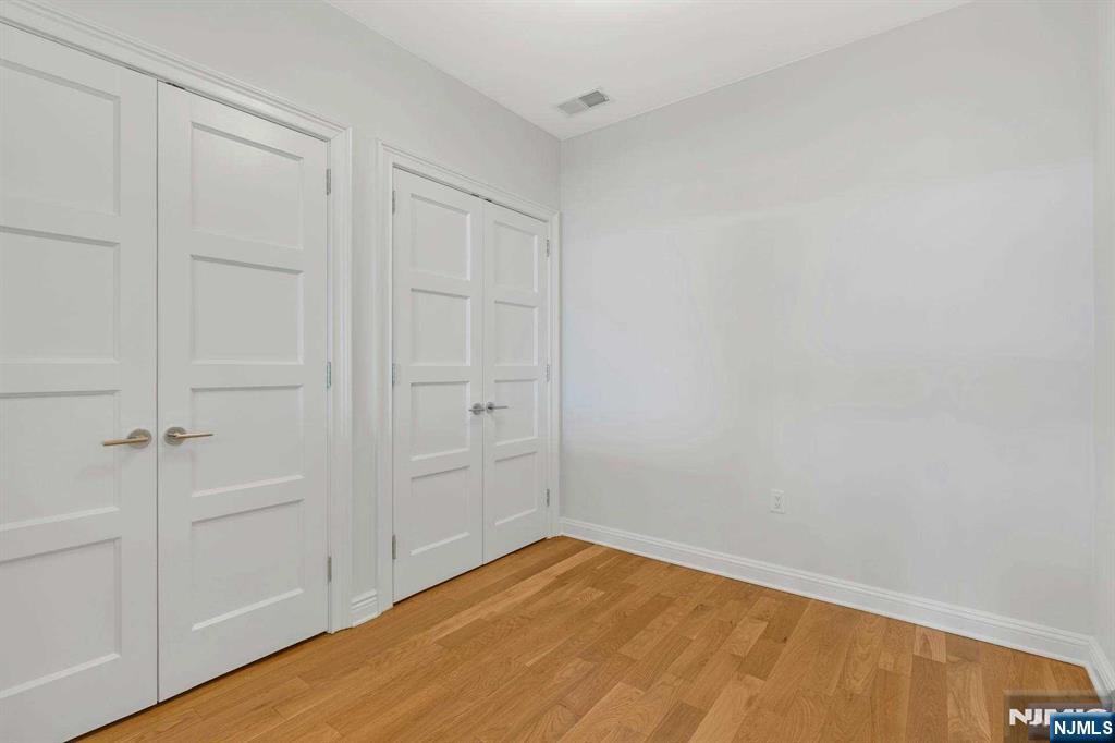 9 Somerset Lane 106