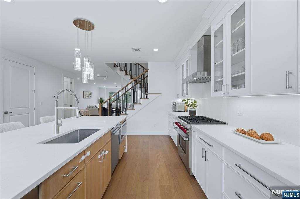 110 Mason Court 5A