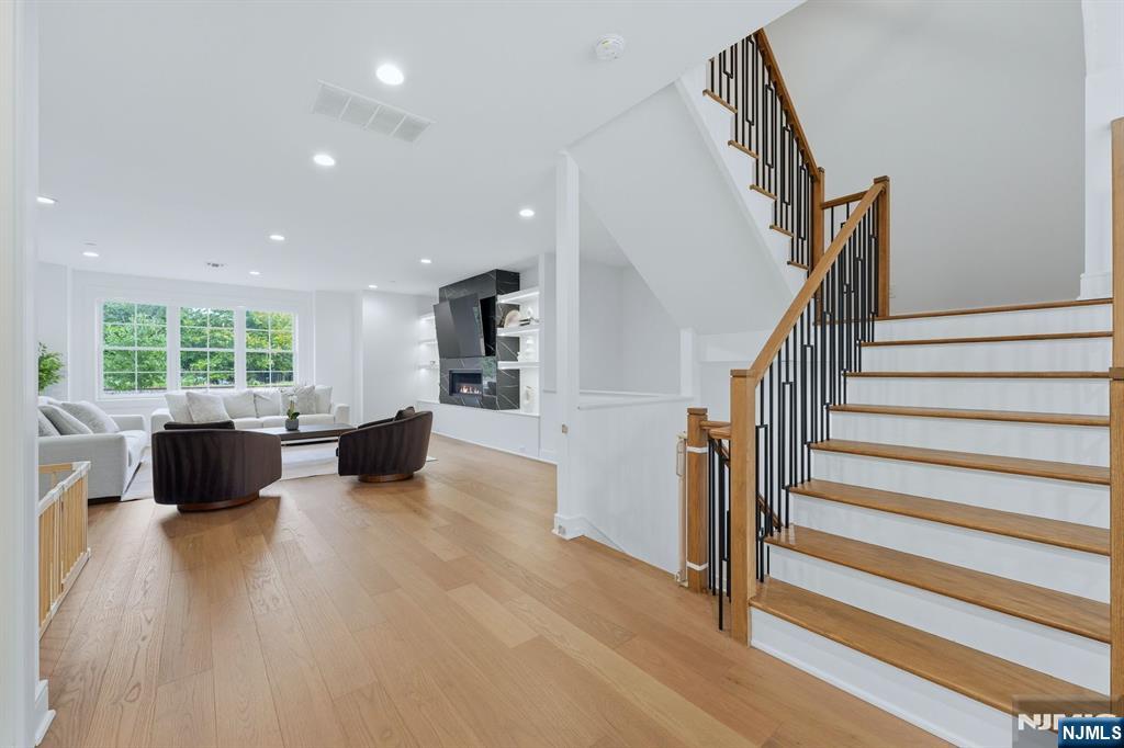 110 Mason Court 5A