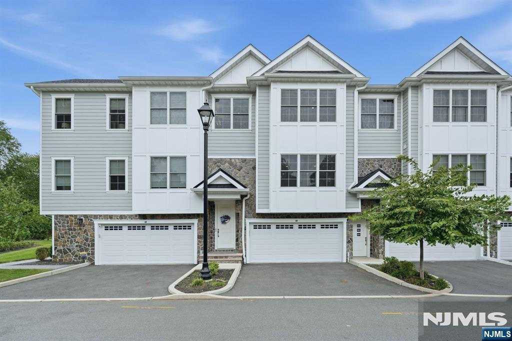 110 Mason Court 5A