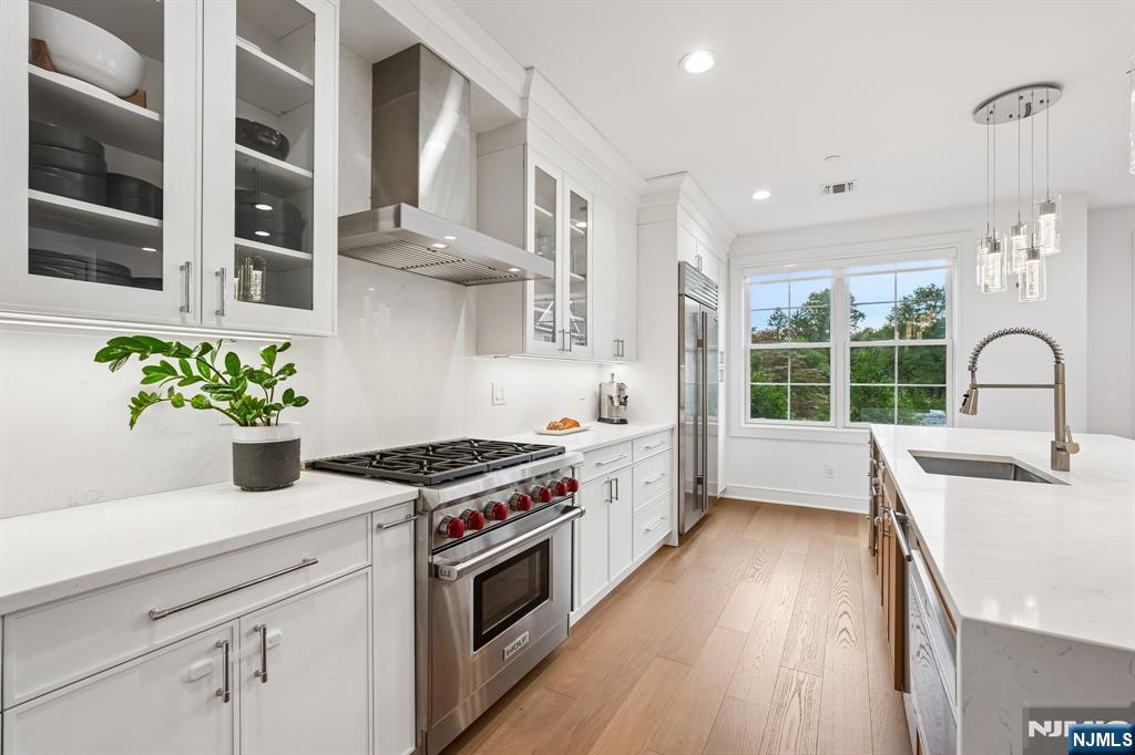 110 Mason Court 5A