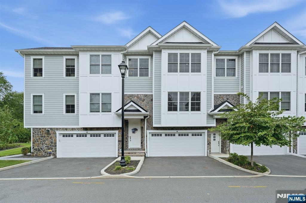 110 Mason Court 5A