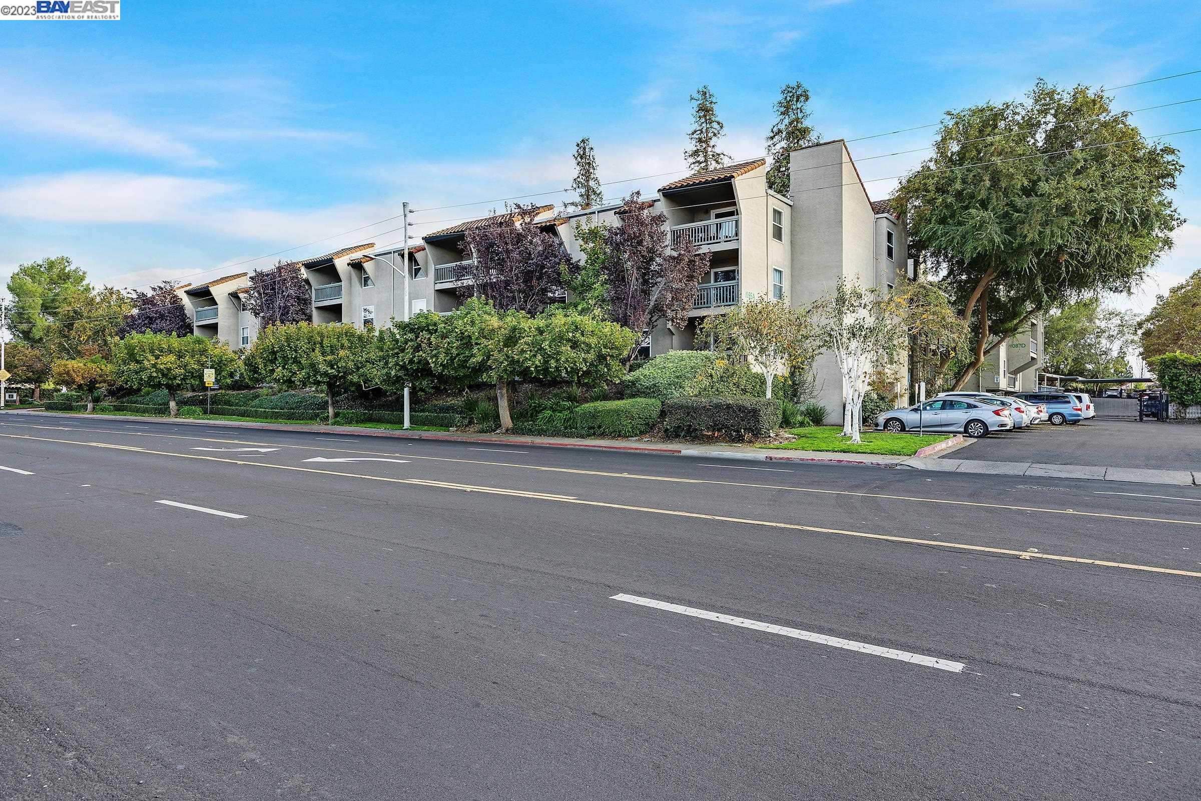 1087 Murrieta Blvd. # 331