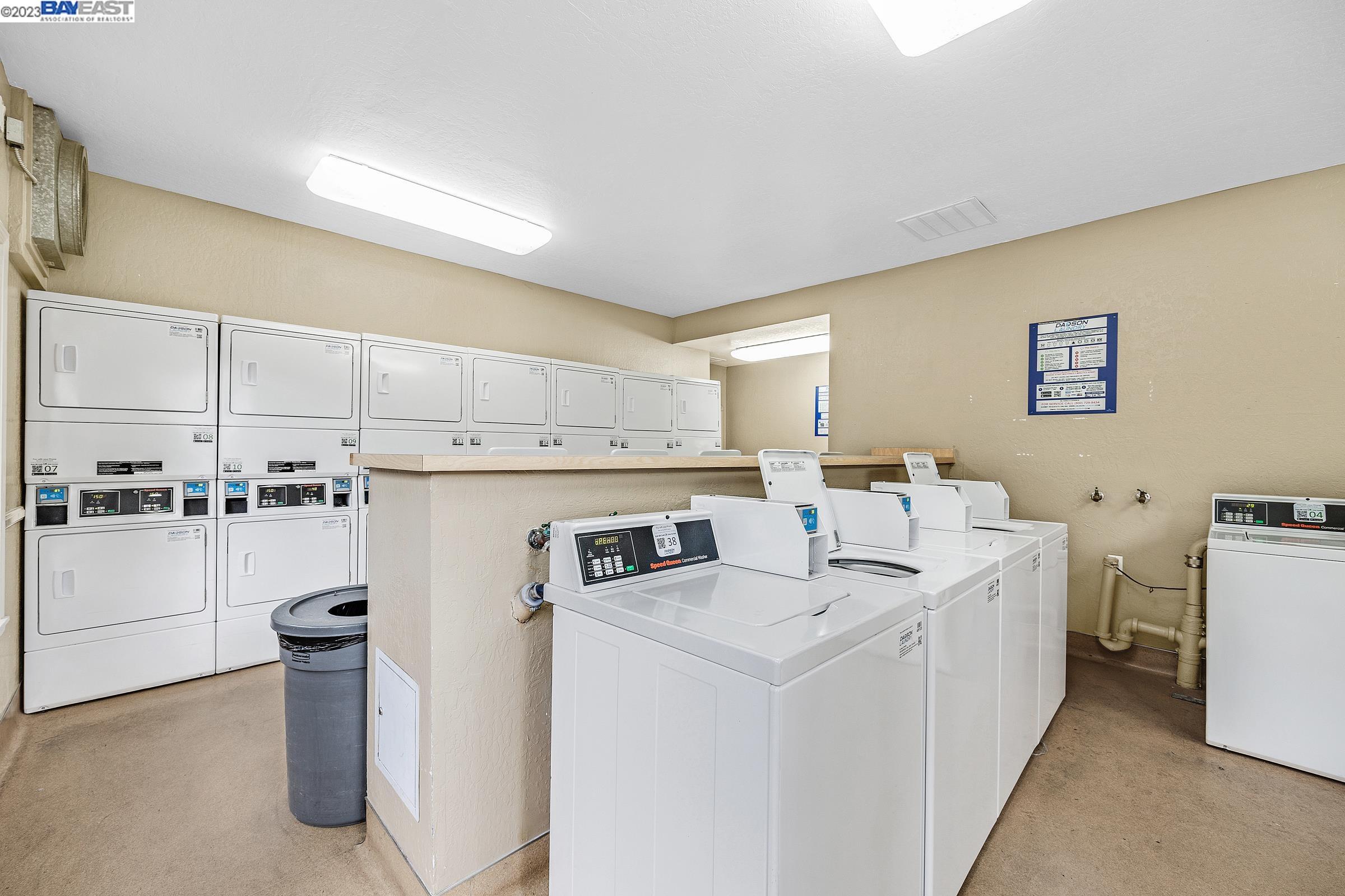 1087 Murrieta Blvd. # 331