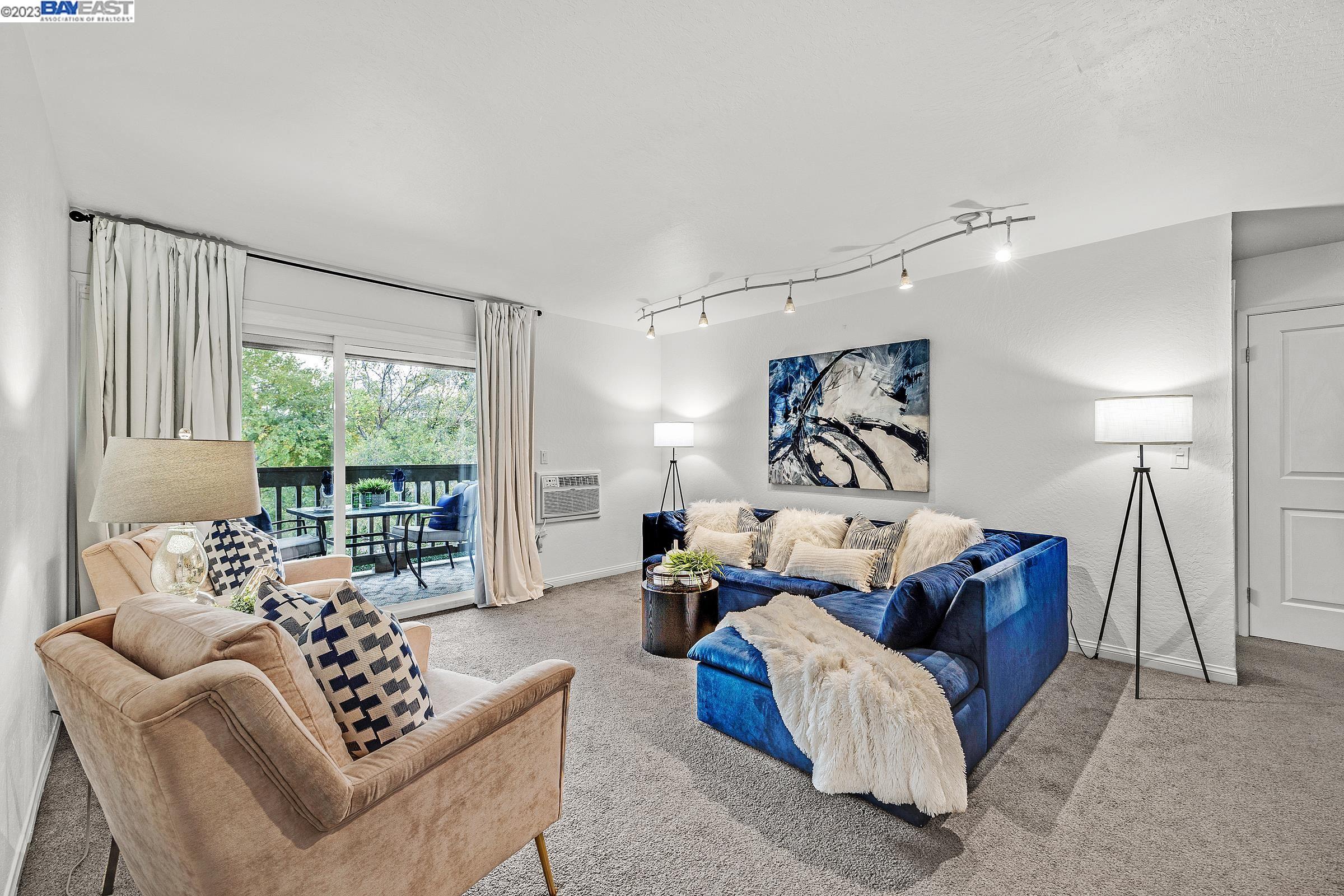 1087 Murrieta Blvd. # 331