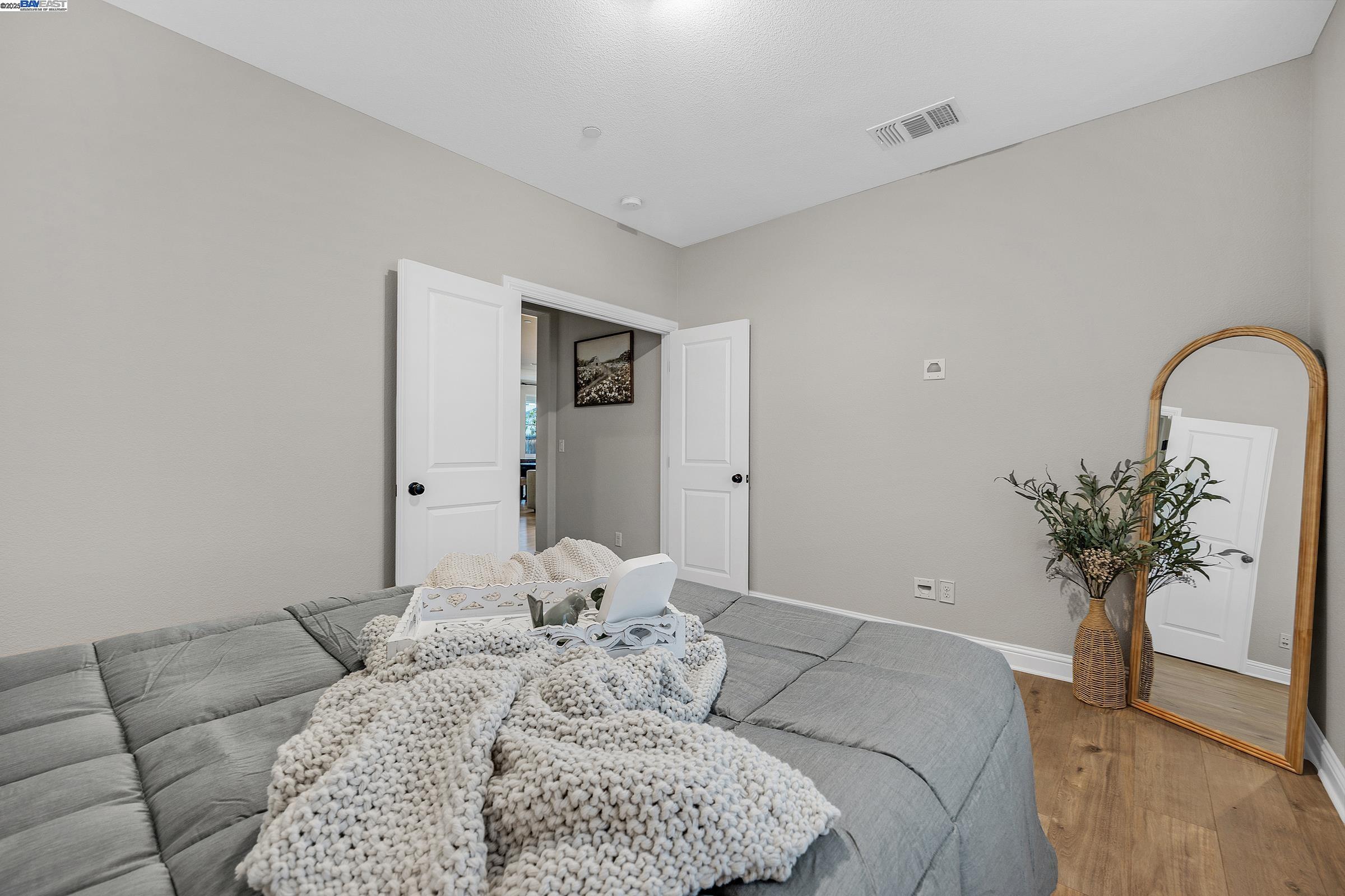 1335 S Central Pkwy