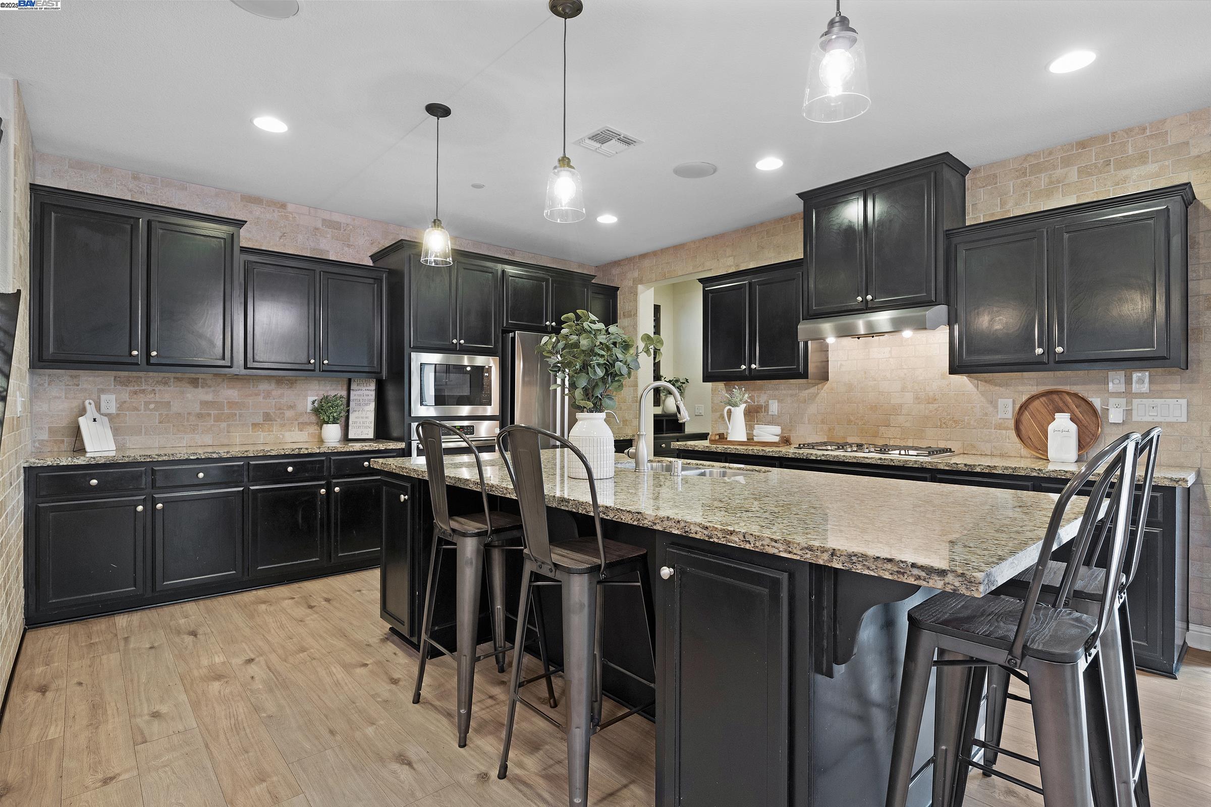 1335 S Central Pkwy