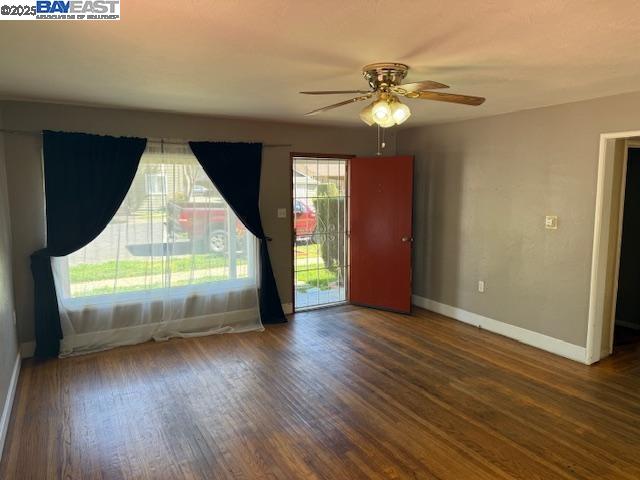 466 Rose Ave