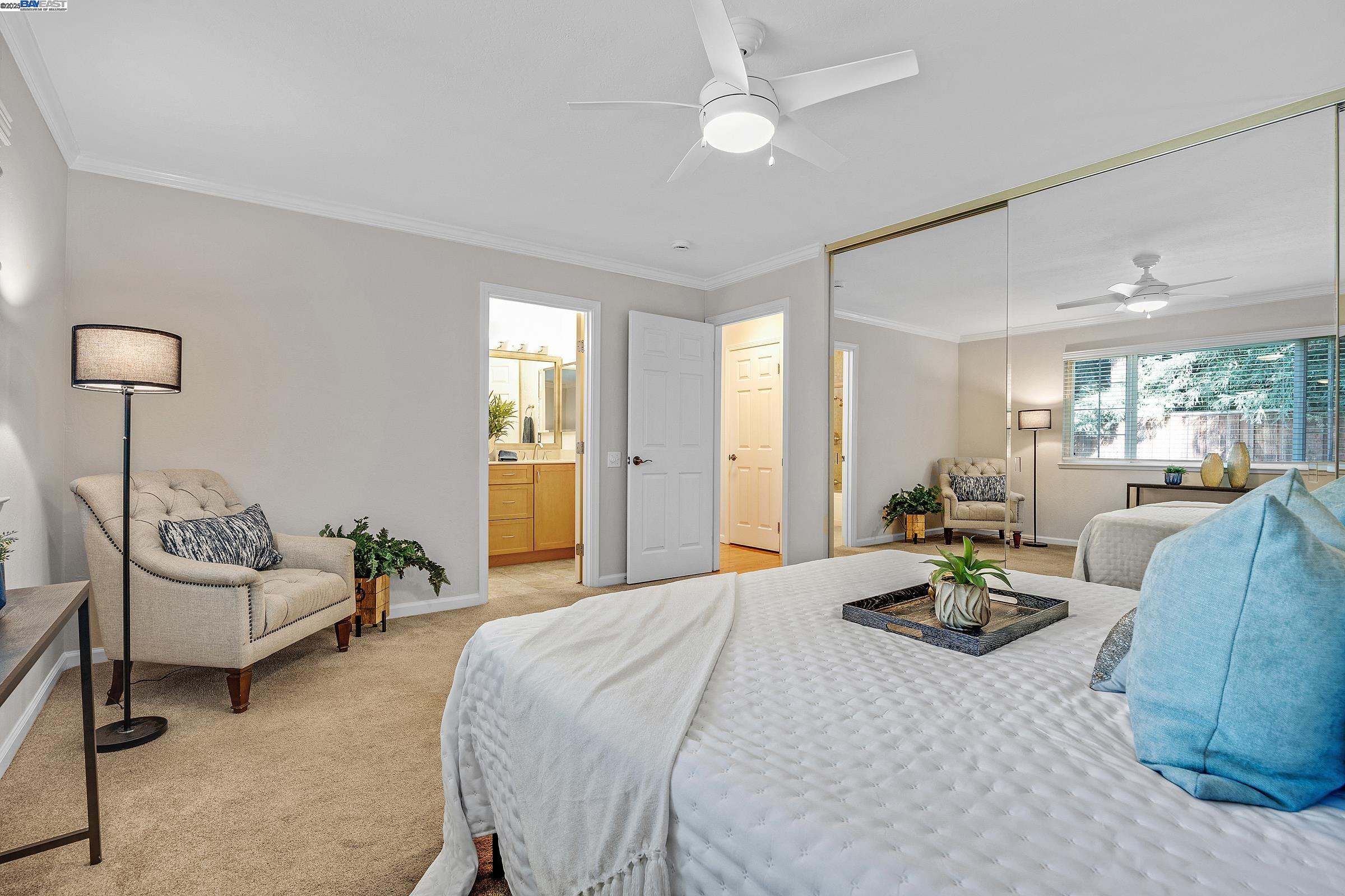 2550 Skimmer Court