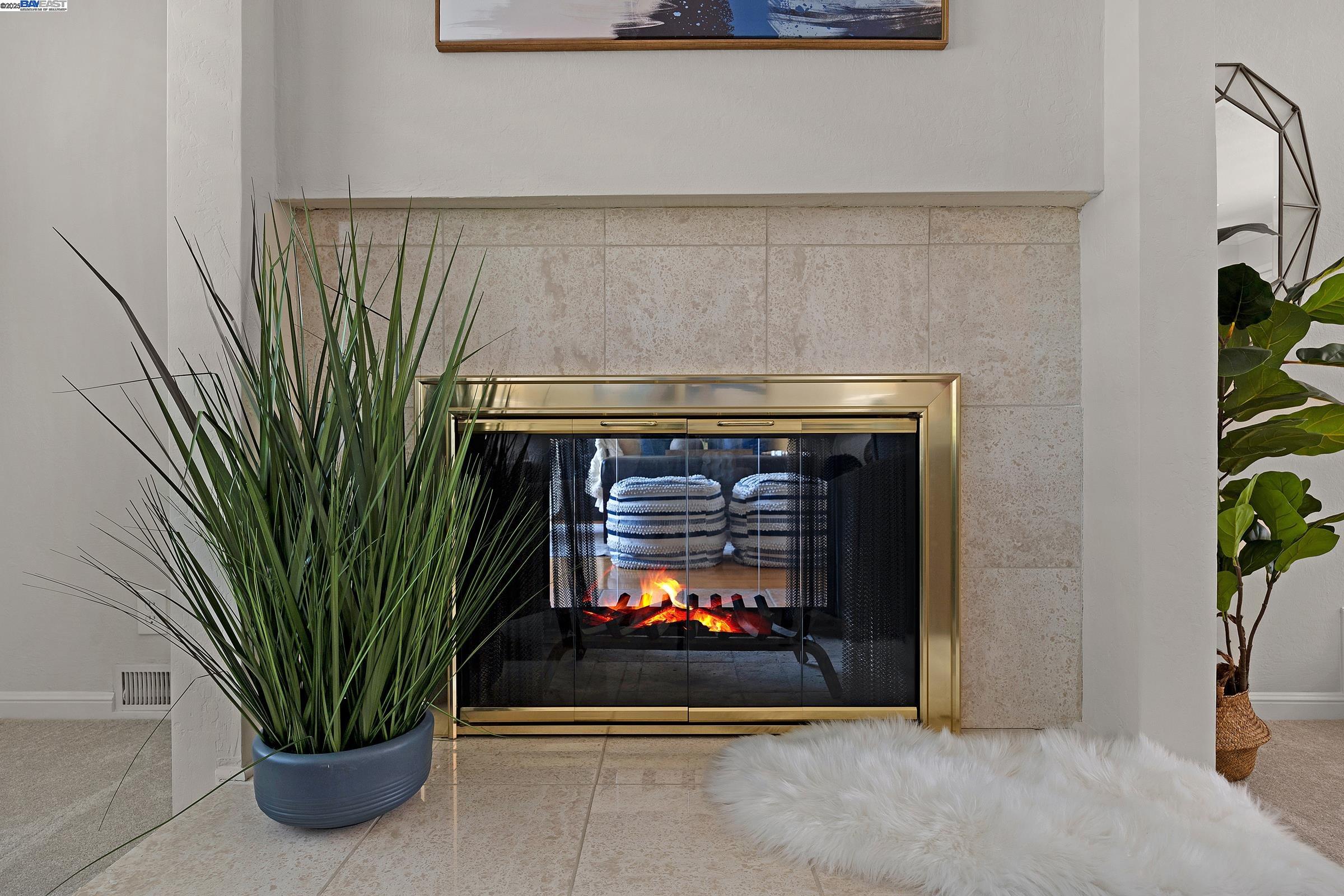 2550 Skimmer Court
