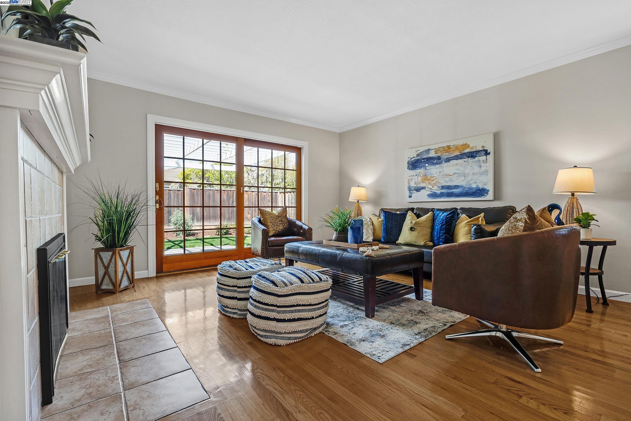 2550 Skimmer Court