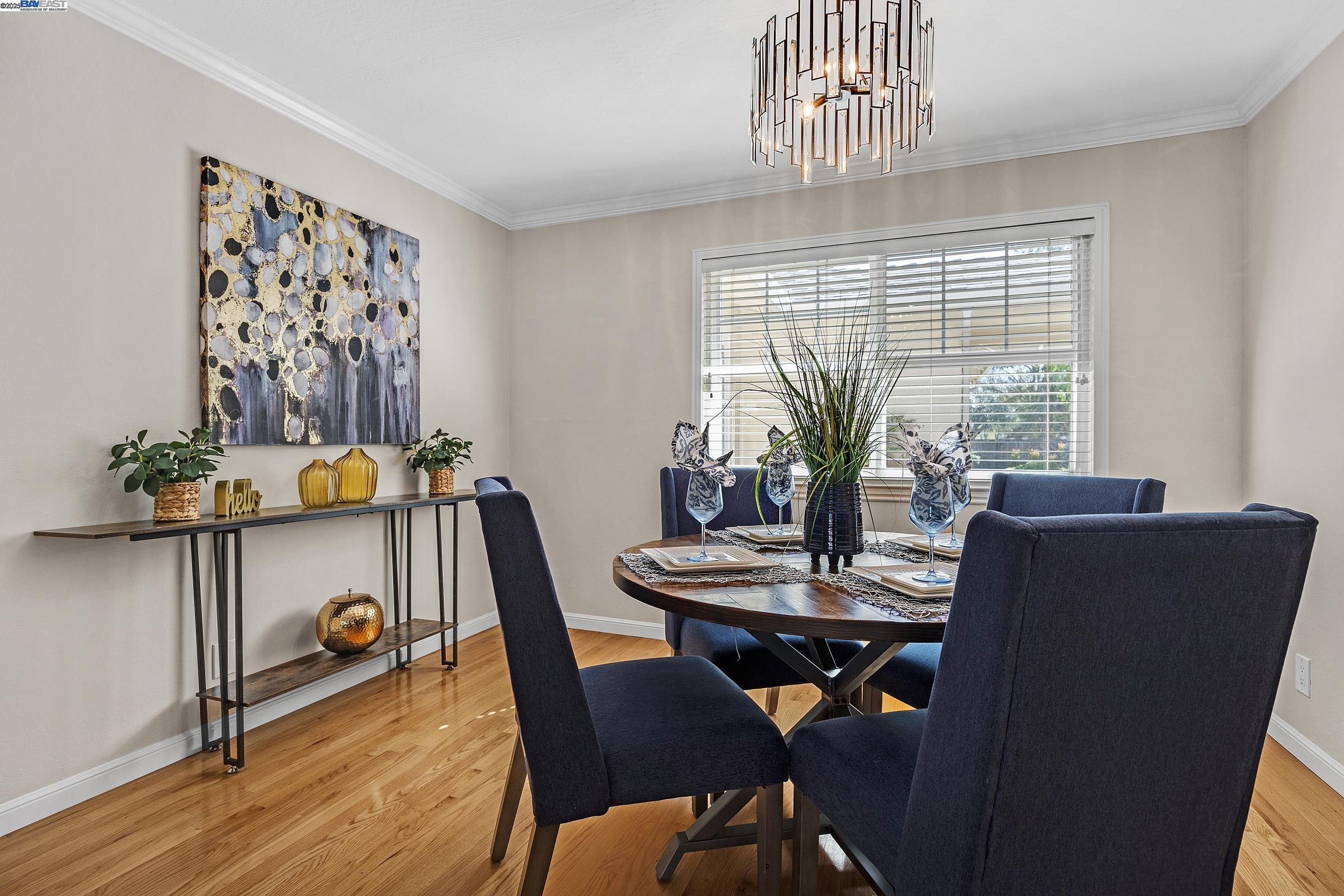 2550 Skimmer Court