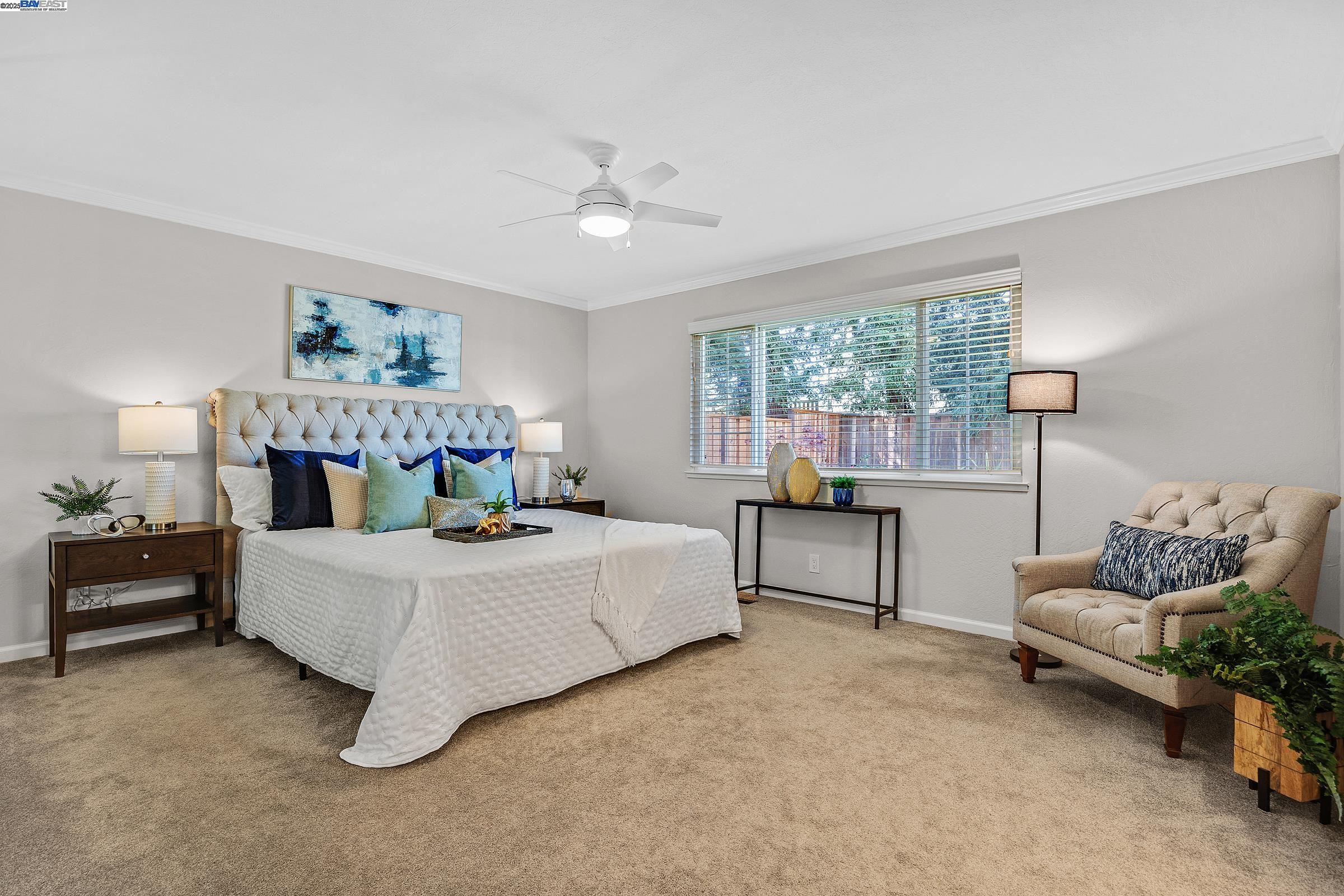 2550 Skimmer Court