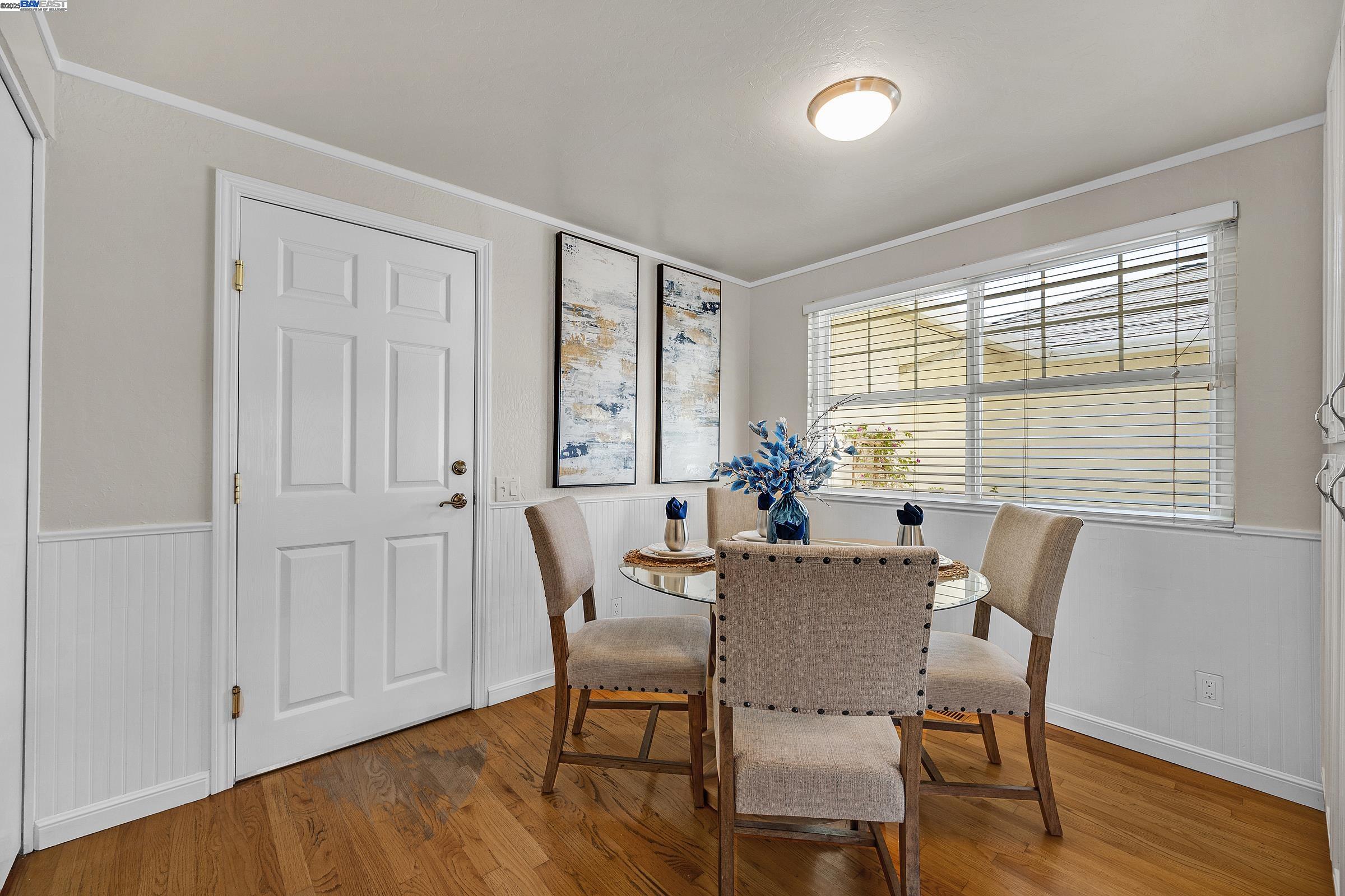 2550 Skimmer Court