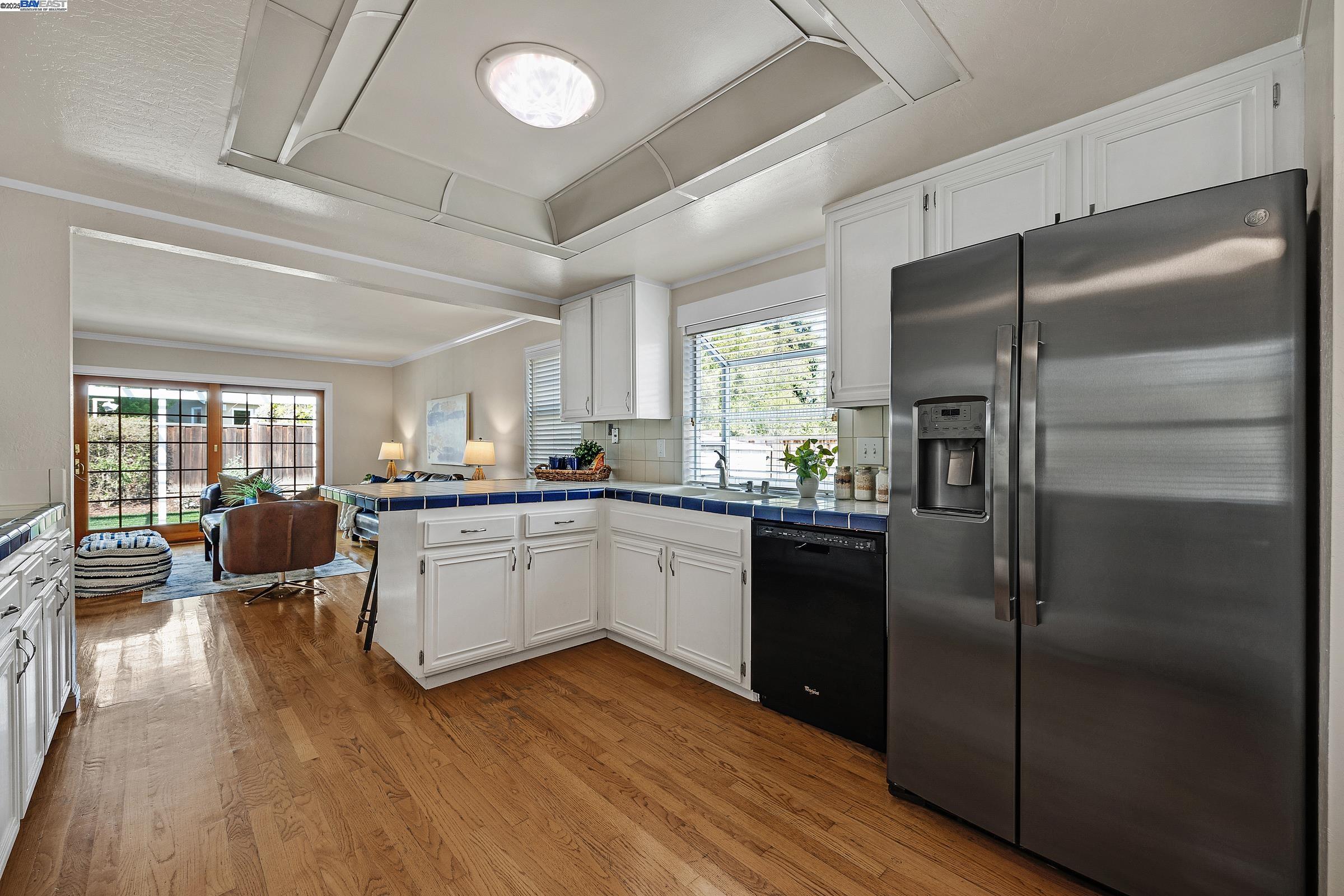 2550 Skimmer Court