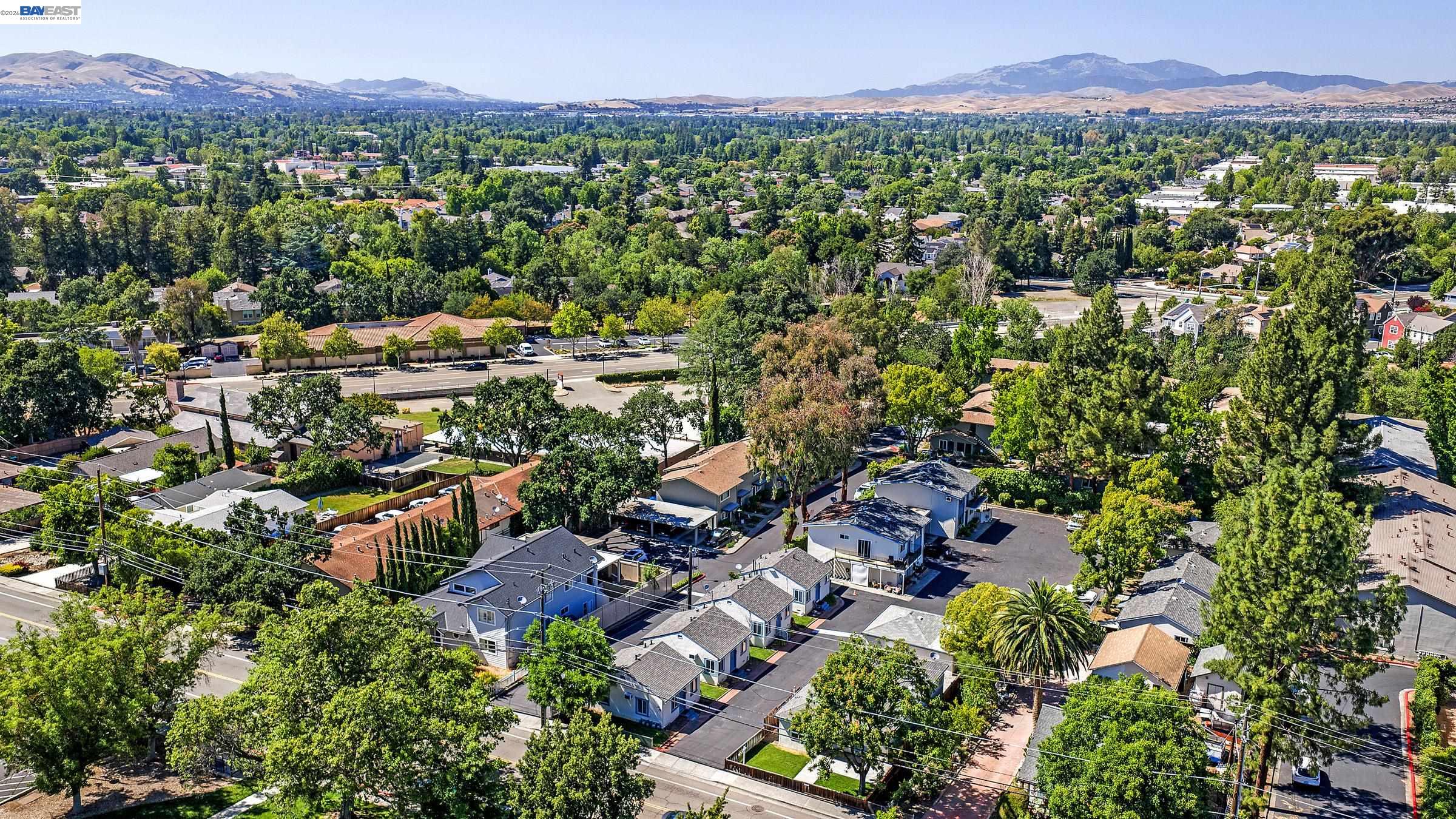 4067 Vineyard Ave