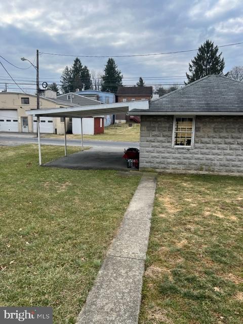 36 W Washington Av