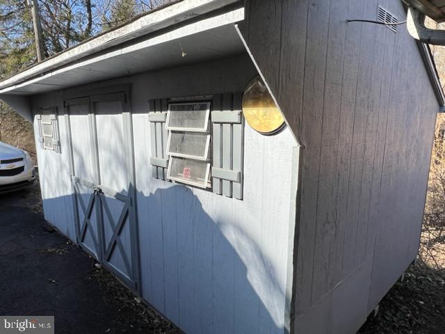 2003 Mount Laurel Rd