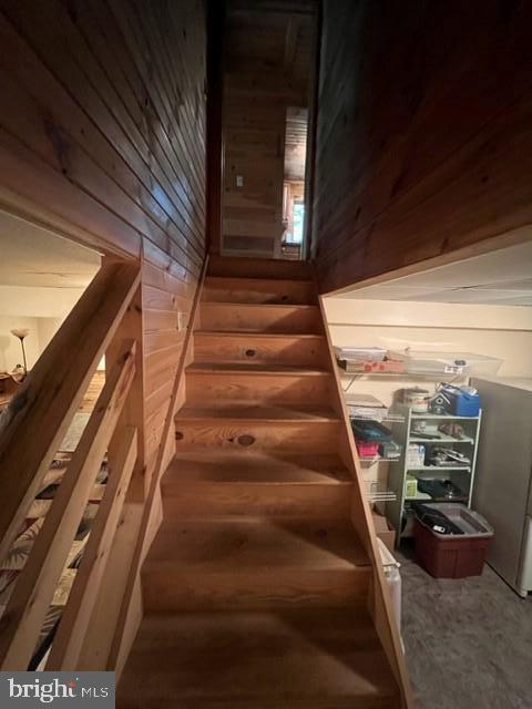 46 Harold Cir