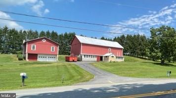 7283 Bernville Rd