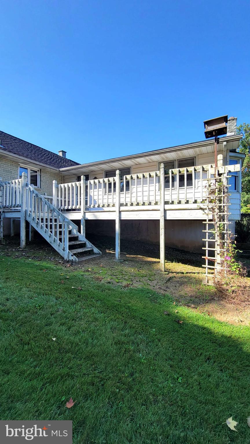 543 Woleber Rd
