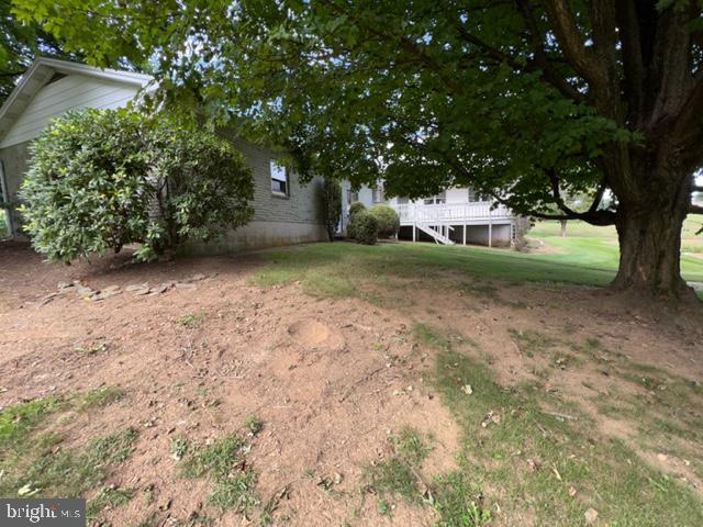 543 Woleber Rd