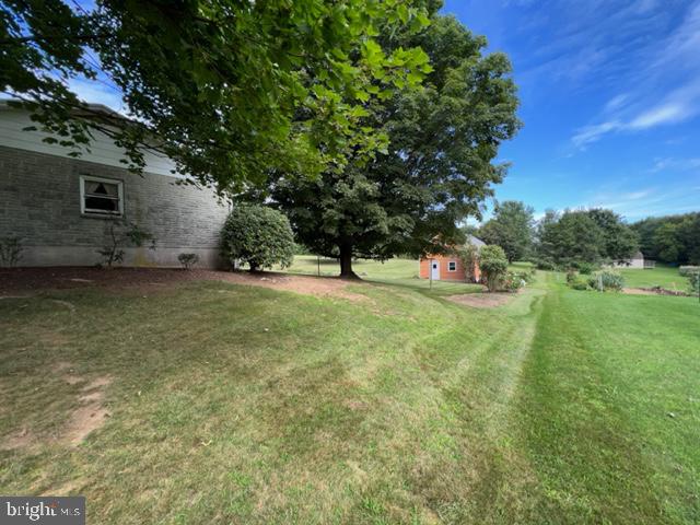 543 Woleber Rd