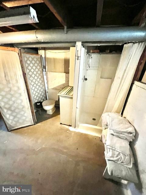 309 W High St