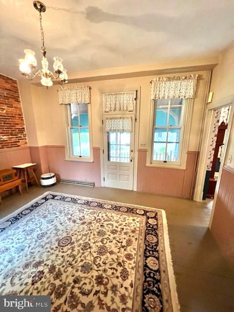 309 W High St